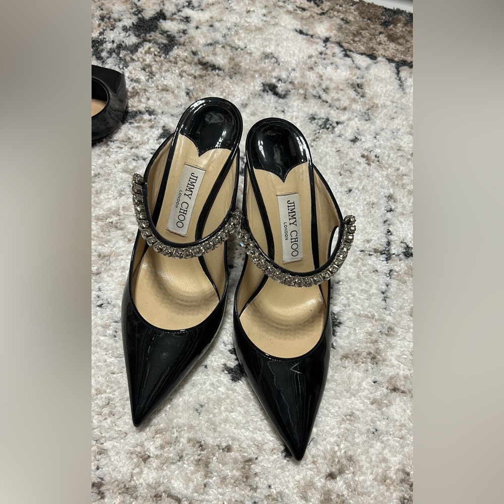 Black patent heel